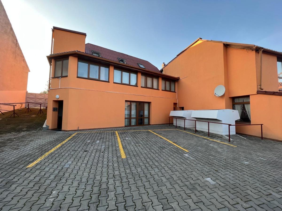 3 Apartments In 1 Location Praga Exterior foto